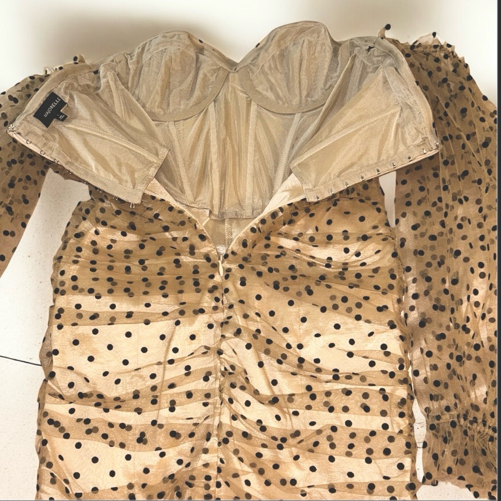 MAJORELLE Secret Polkadot Dress in Dark Nude size small - Picture 10 of 16
